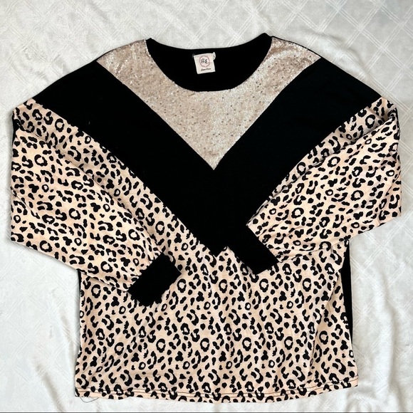 Grace and Emma Boutique Chevron Leopard Sequin Colorblock Top Jumper Size Large - Picture 7 of 13